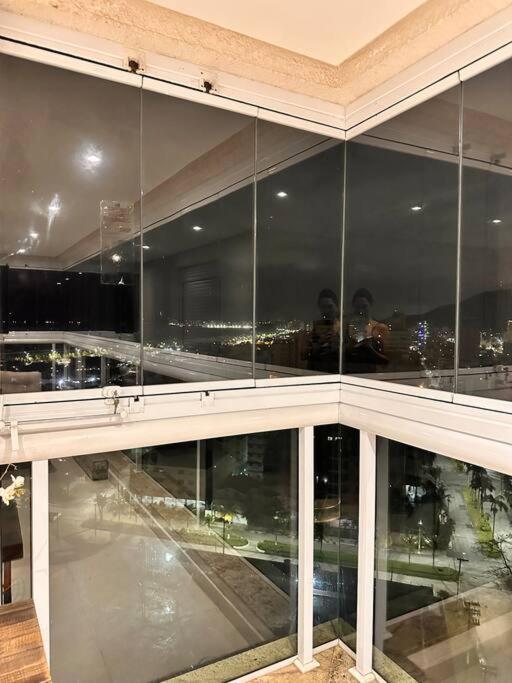 Apto Com Vista Para O Mar Com 2 Vagas - Гуаружа Екстериор снимка